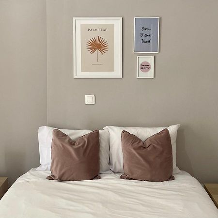 Vivian Modern Apartment 雅典 外观 照片