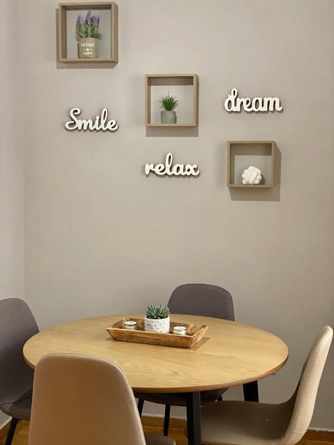 Vivian Modern Apartment 雅典 外观 照片