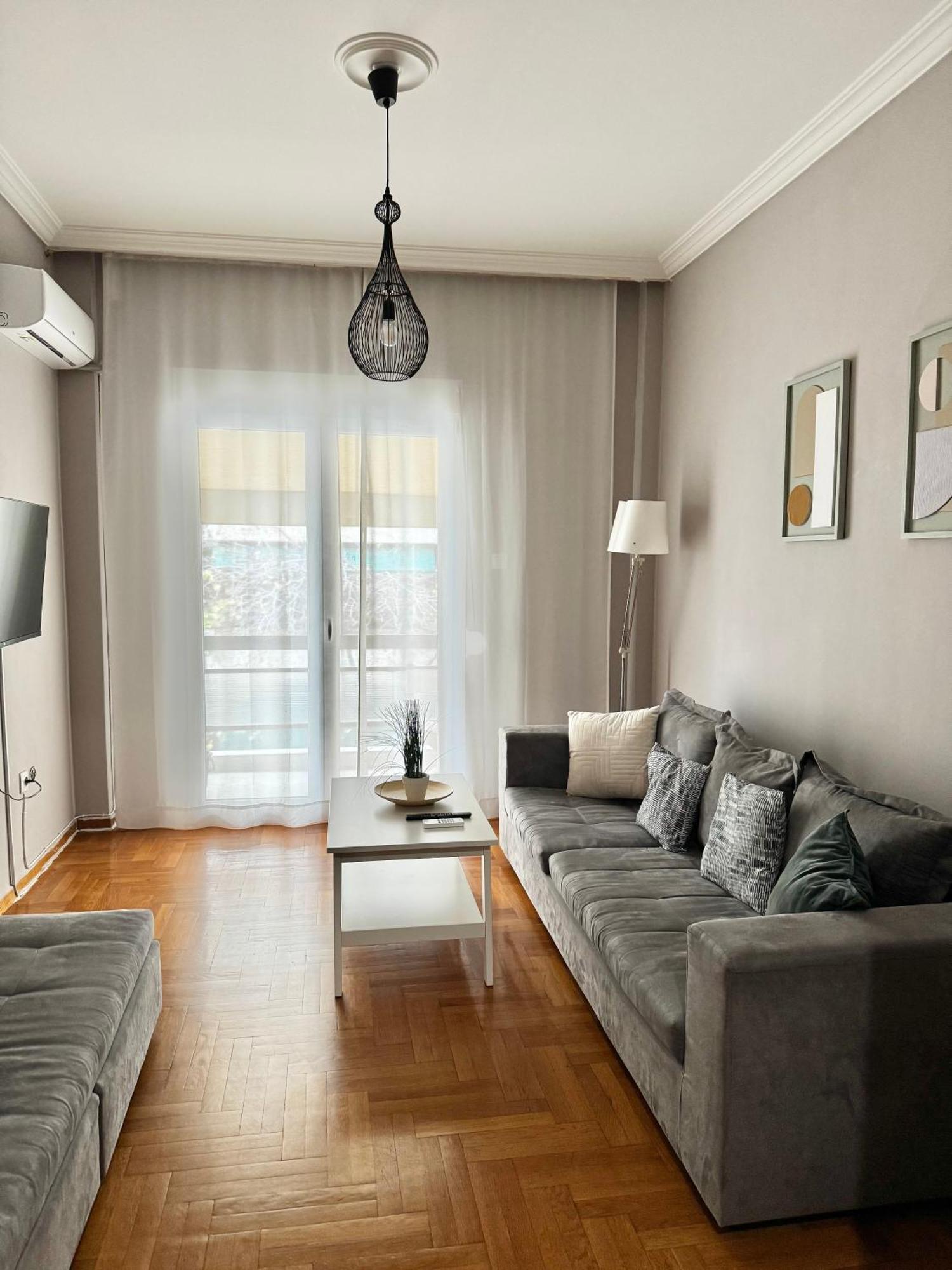 Vivian Modern Apartment 雅典 外观 照片